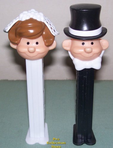 (image for) Caucasian Brunette Bride and Groom Pez Pals version B Loose