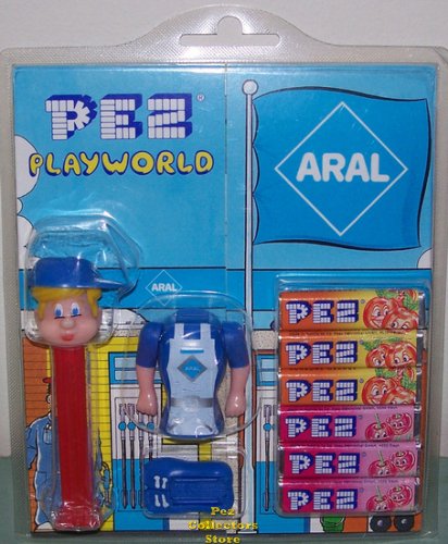 (image for) Aral Gas Pez Play World with Yellow Hair Pez Pal MOC