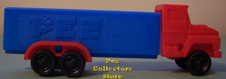 (image for) D Series Truck R1 Red Cab on Blue Trailer Pez