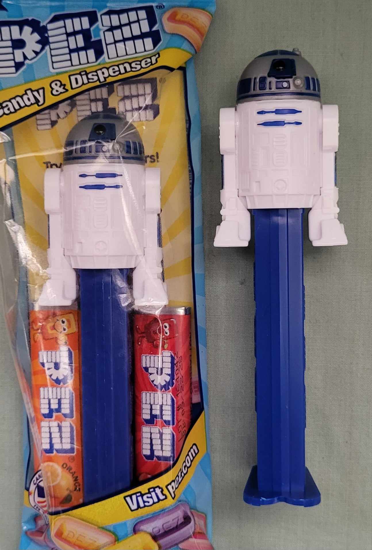 2023 R2D2 Pez Long Leg Version B Mold MIB - $5.00 : Pez Collectors ...