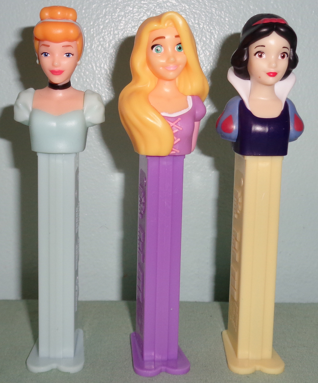 2022 Revised Cinderella Rapunzel Snow White Princess Pez Loose - $15.00 ...