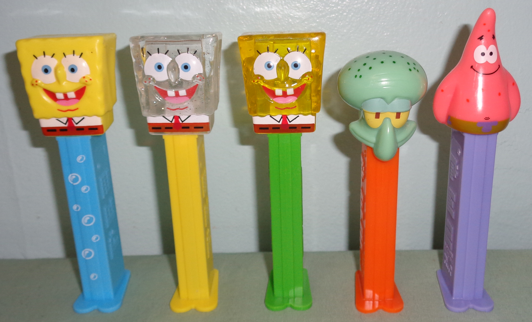 SpongeBob Bubbles, Glitter, Crystal, Pat & Squidward Pez Loose - $16.00 ...