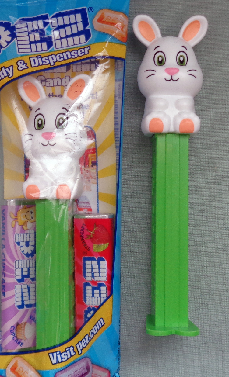 2021 White Full Body Easter Bunny Pez on Green Stem MIB - $4.00 : Pez ...